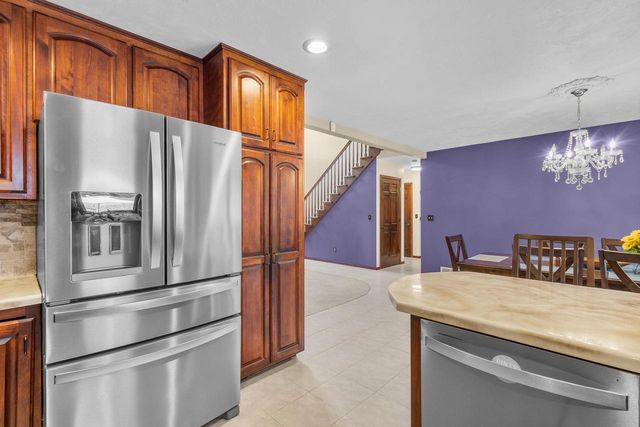 2616 NEWBERRY AVENUE, Green Bay, WI 54302