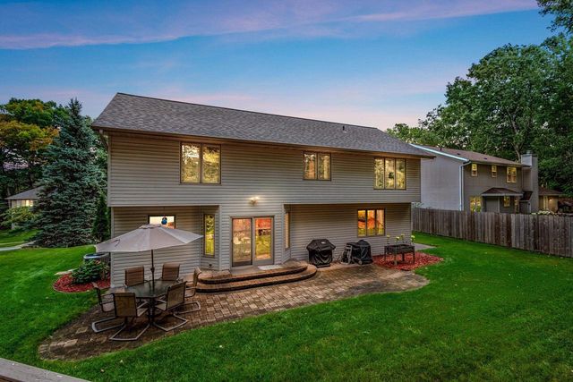 2616 NEWBERRY AVENUE, Green Bay, WI 54302