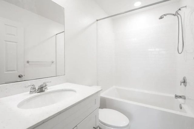 354 Fitzpatrick Road 108, San Marcos, CA 92069