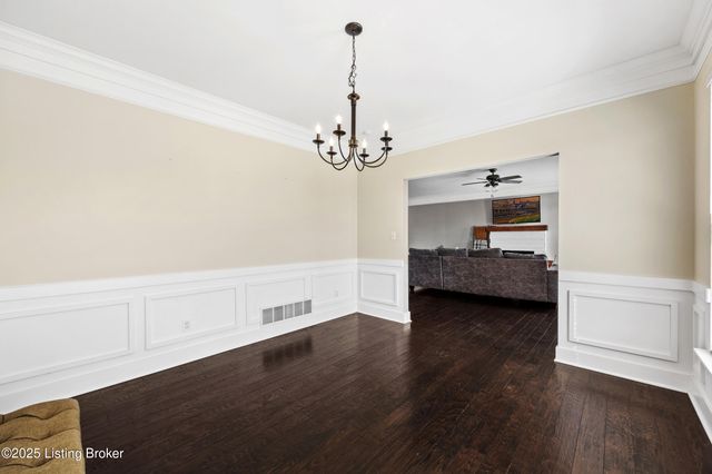 141 S River Crest, Mt Washington, KY 40047