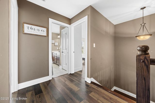 141 S River Crest, Mt Washington, KY 40047