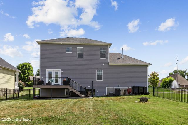 141 S River Crest, Mt Washington, KY 40047