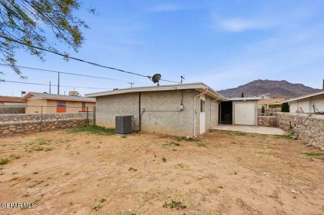 8730 LEO Street, El Paso, TX 79904