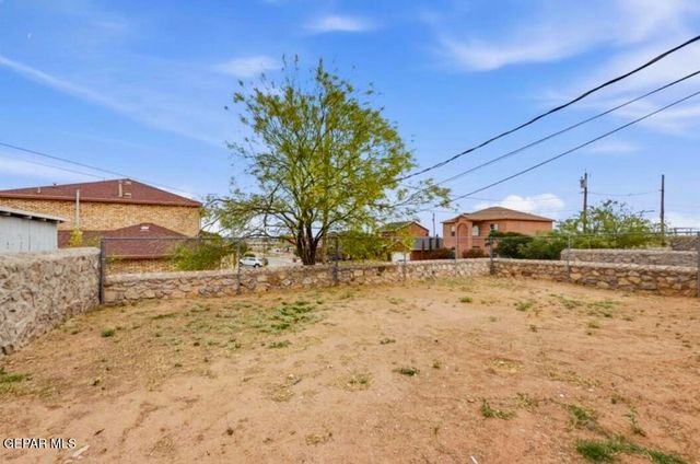 8730 LEO Street, El Paso, TX 79904