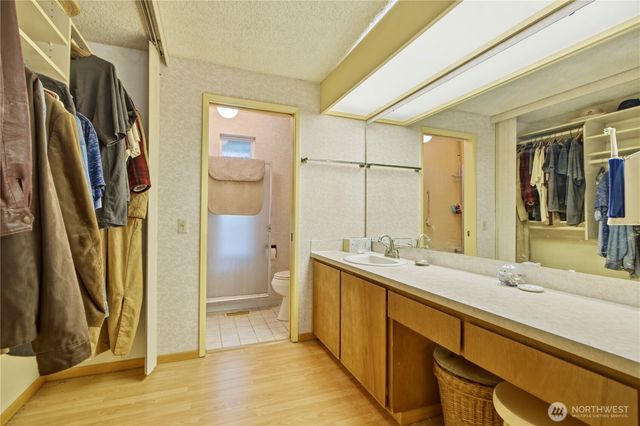 19640 SE 29th Street, Sammamish, WA 98075