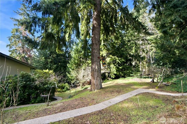 19640 SE 29th Street, Sammamish, WA 98075