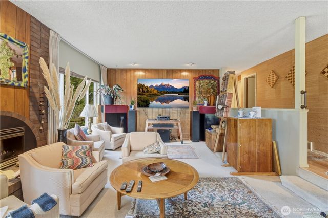 19640 SE 29th Street, Sammamish, WA 98075