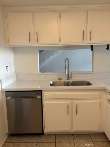 1284 Mohave Drive, Colton, CA 92324