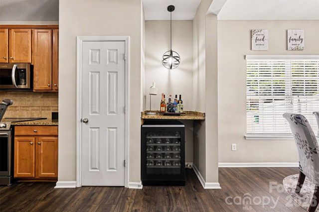 10103 Caldwell Forest Drive, Charlotte, NC 28213