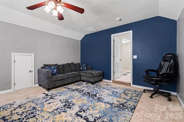 10103 Caldwell Forest Drive, Charlotte, NC 28213