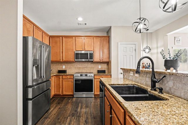 10103 Caldwell Forest Drive, Charlotte, NC 28213
