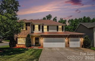 10103 Caldwell Forest Drive, Charlotte, NC 28213