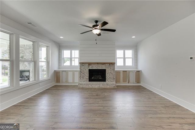 1833 Piney Bend Drive, Buford, GA 30518