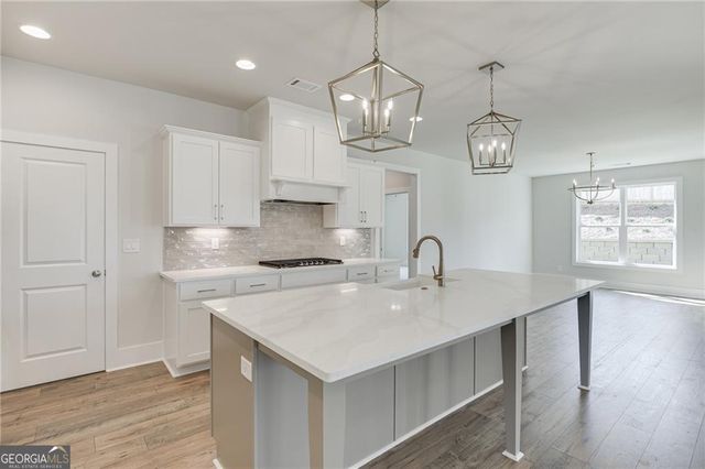 1833 Piney Bend Drive, Buford, GA 30518