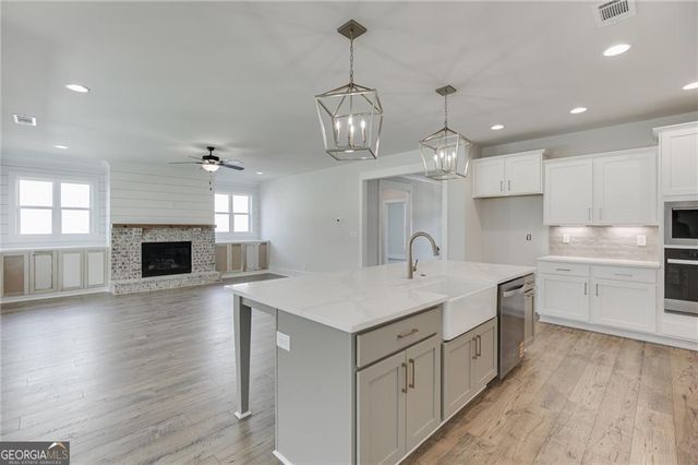 1833 Piney Bend Drive, Buford, GA 30518