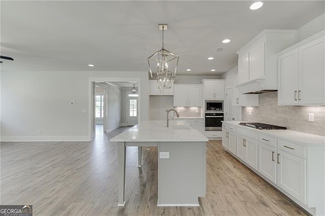 1833 Piney Bend Drive, Buford, GA 30518