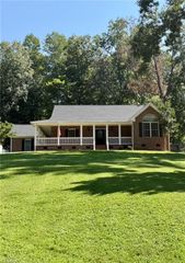 2329 Millbrook Drive, Haw River, NC 27258