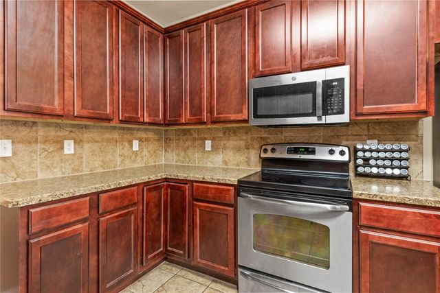 517 Austin Acres, Sulphur Springs, TX 75482