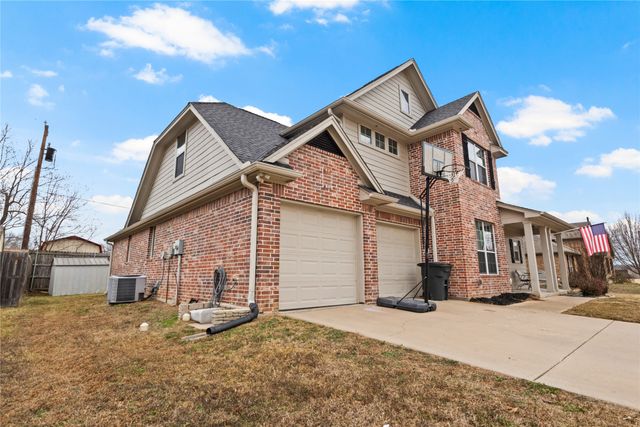 517 Austin Acres, Sulphur Springs, TX 75482