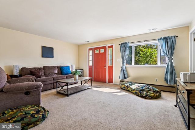 304 CRESTVIEW CT, Westminster, MD 21158