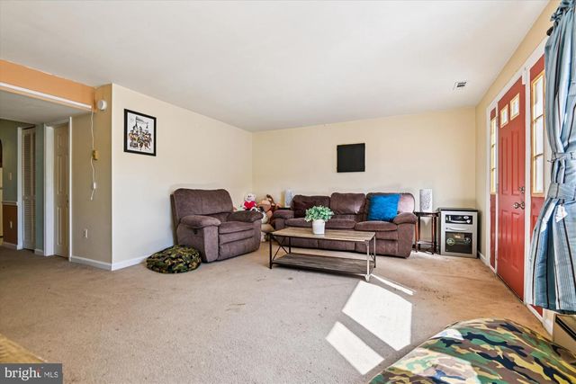 304 CRESTVIEW CT, Westminster, MD 21158