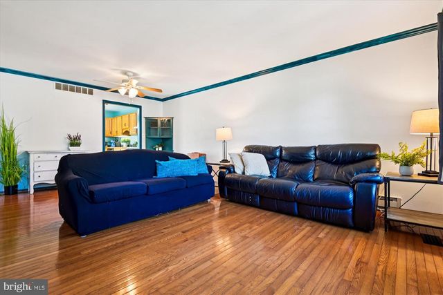 304 CRESTVIEW CT, Westminster, MD 21158
