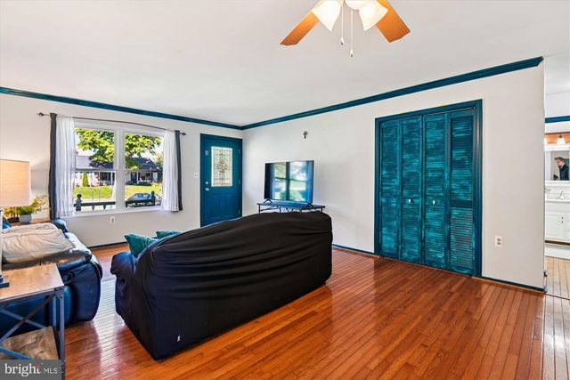 304 CRESTVIEW CT, Westminster, MD 21158