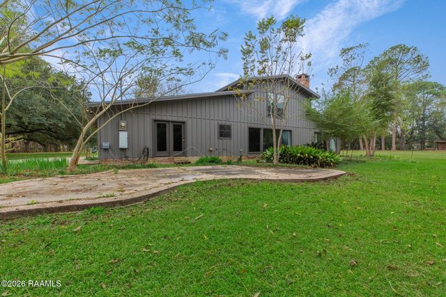 7867 Main Highway, St. Martinville, LA 70582