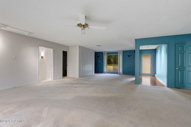 7867 Main Highway, St. Martinville, LA 70582