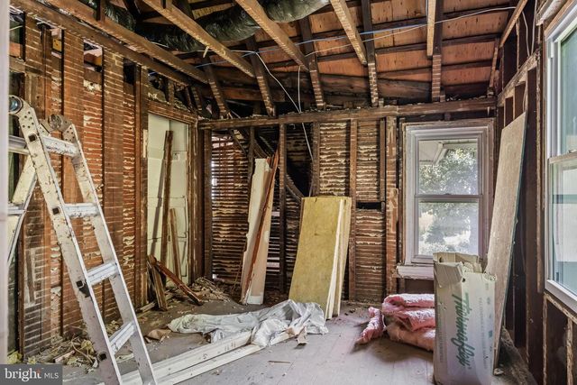11 BISPHAM ST, Mount Holly, NJ 08060