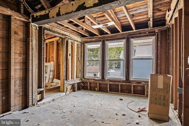 11 BISPHAM ST, Mount Holly, NJ 08060