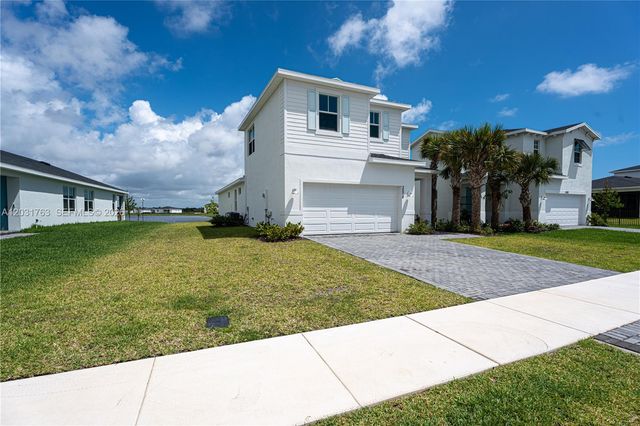 3506 Harborside Ave, Fort Pierce, FL 34946