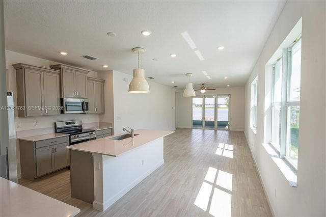 3506 Harborside Ave, Fort Pierce, FL 34946