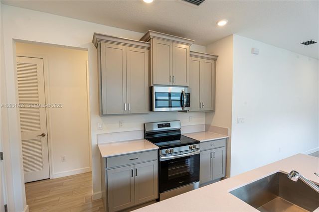 3506 Harborside Ave, Fort Pierce, FL 34946