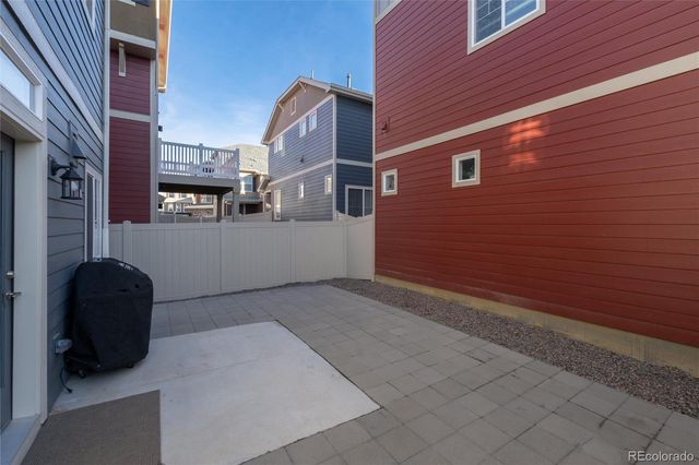 1082 Sugarloaf Lane, Erie, CO 80516