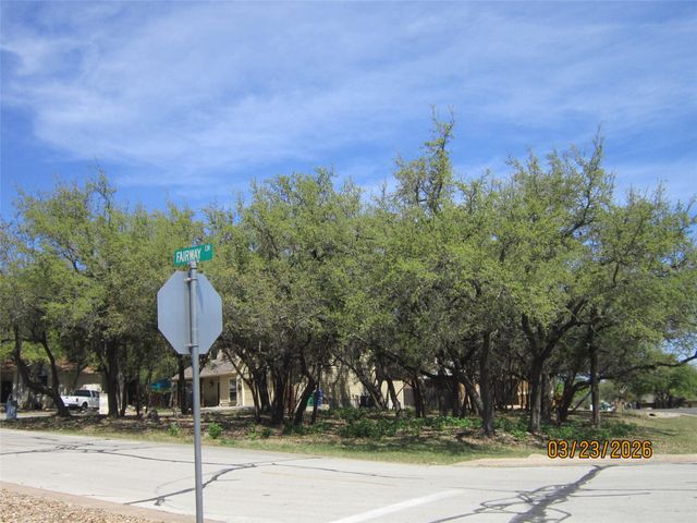 18804 Venture DR, Point Venture, TX 78645