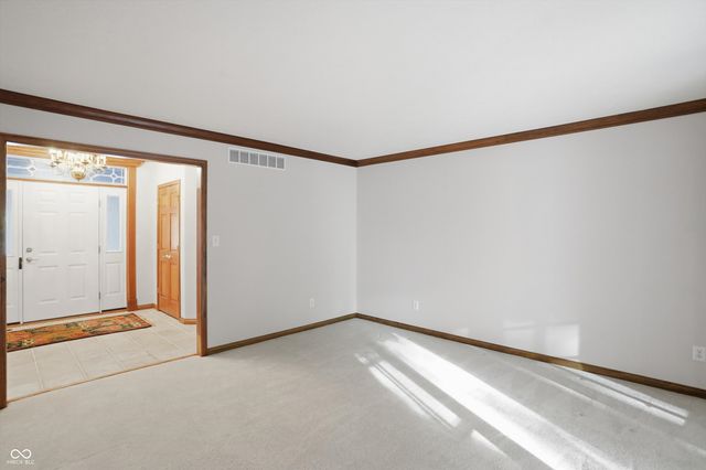 11757 Pebblepointe Pass, Carmel, IN 46033