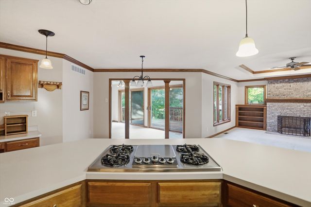 11757 Pebblepointe Pass, Carmel, IN 46033