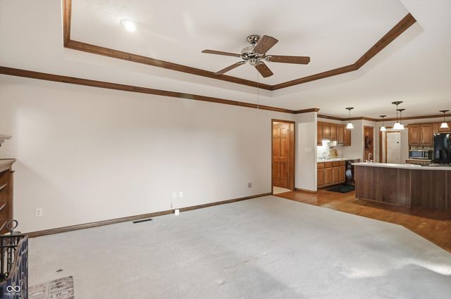 11757 Pebblepointe Pass, Carmel, IN 46033
