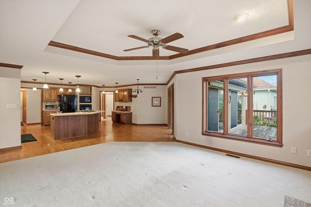 11757 Pebblepointe Pass, Carmel, IN 46033