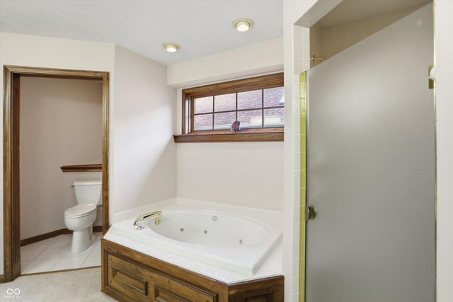 11757 Pebblepointe Pass, Carmel, IN 46033