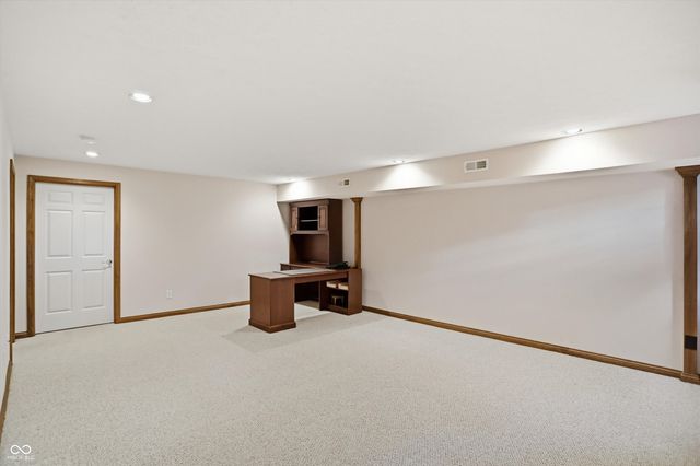 11757 Pebblepointe Pass, Carmel, IN 46033