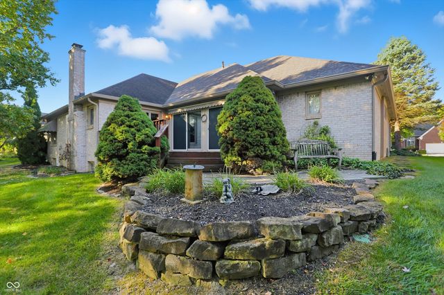 11757 Pebblepointe Pass, Carmel, IN 46033