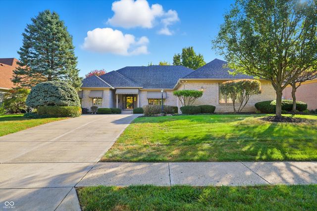 11757 Pebblepointe Pass, Carmel, IN 46033