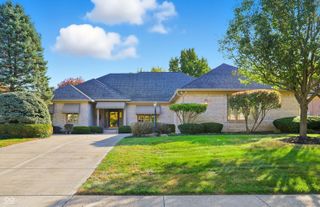 11757 Pebblepointe Pass, Carmel, IN 46033