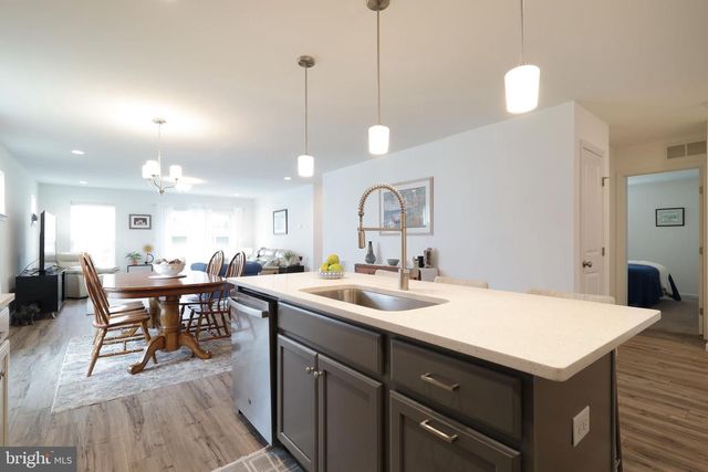 145 KEPHART ST, State College, PA 16803