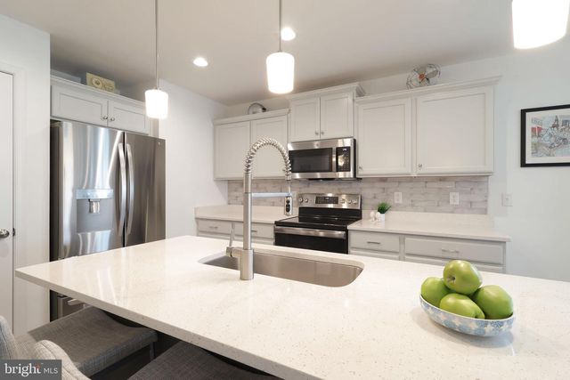 145 KEPHART ST, State College, PA 16803