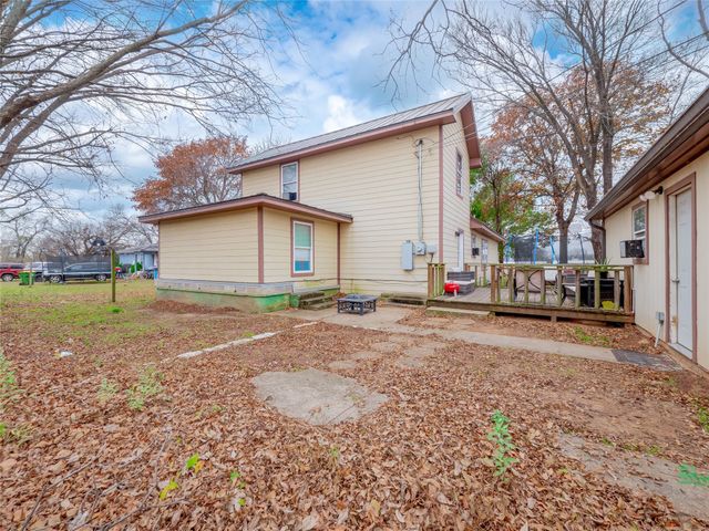 1209 New Dallas Highway, Bellmead, TX 76705