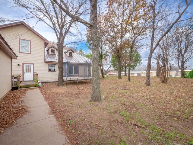 1209 New Dallas Highway, Bellmead, TX 76705