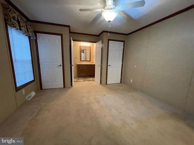 59 FOREST DR., Pennsville, NJ 08070